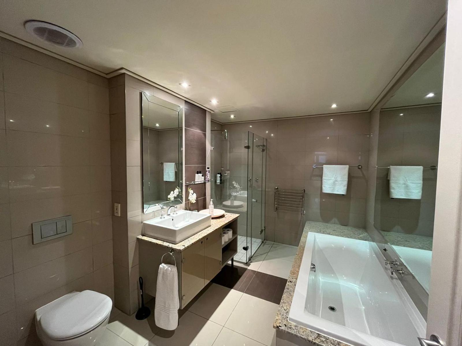 Cape Royale Luxury Suite Kaapstad Buitenkant foto